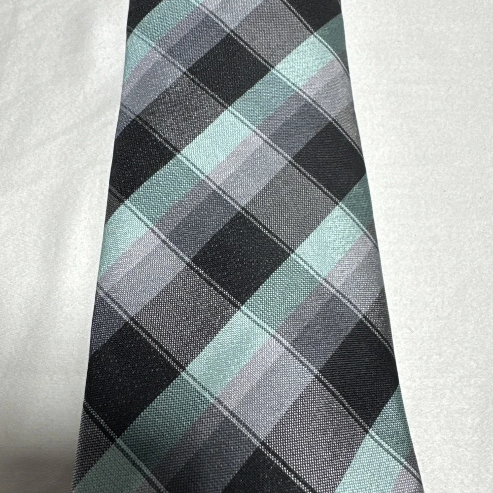 J Ferrar Tie Black Mint Plaid 100% Polyester